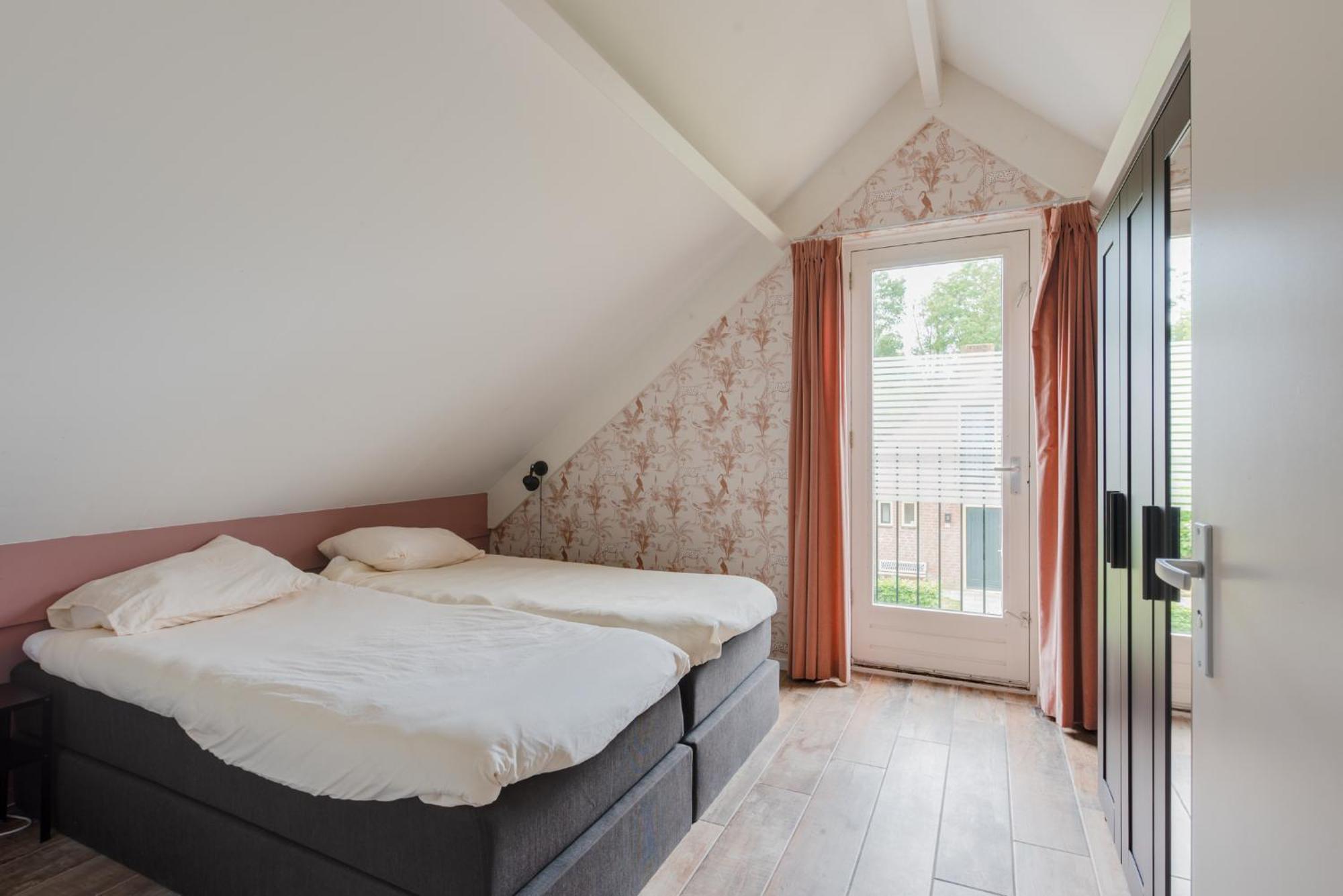 Het Huys Ewijk Mooi Luxe En Een Laadpaal Εξωτερικό φωτογραφία